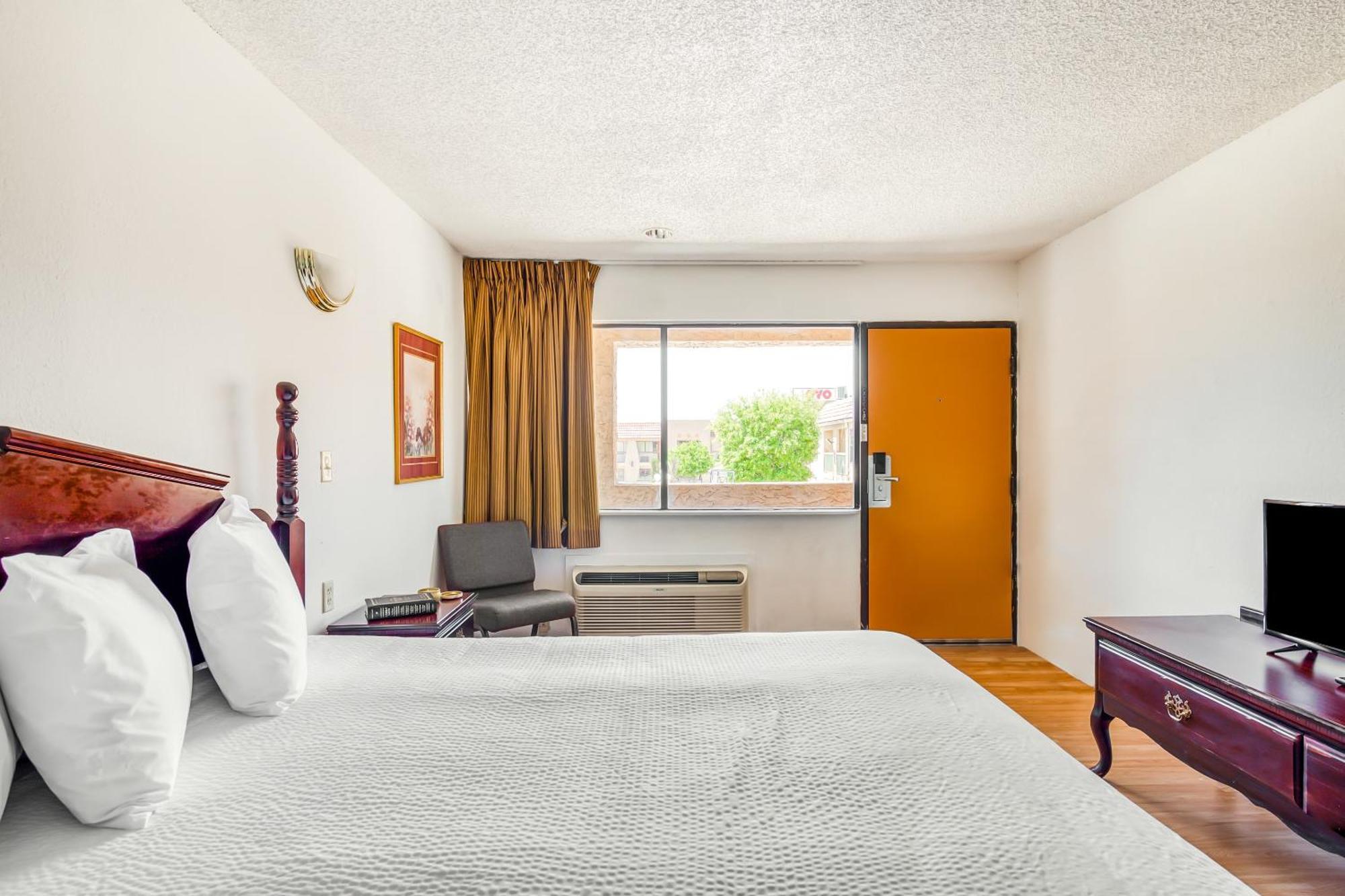 Oyo Hotel Groesbeck Esterno foto